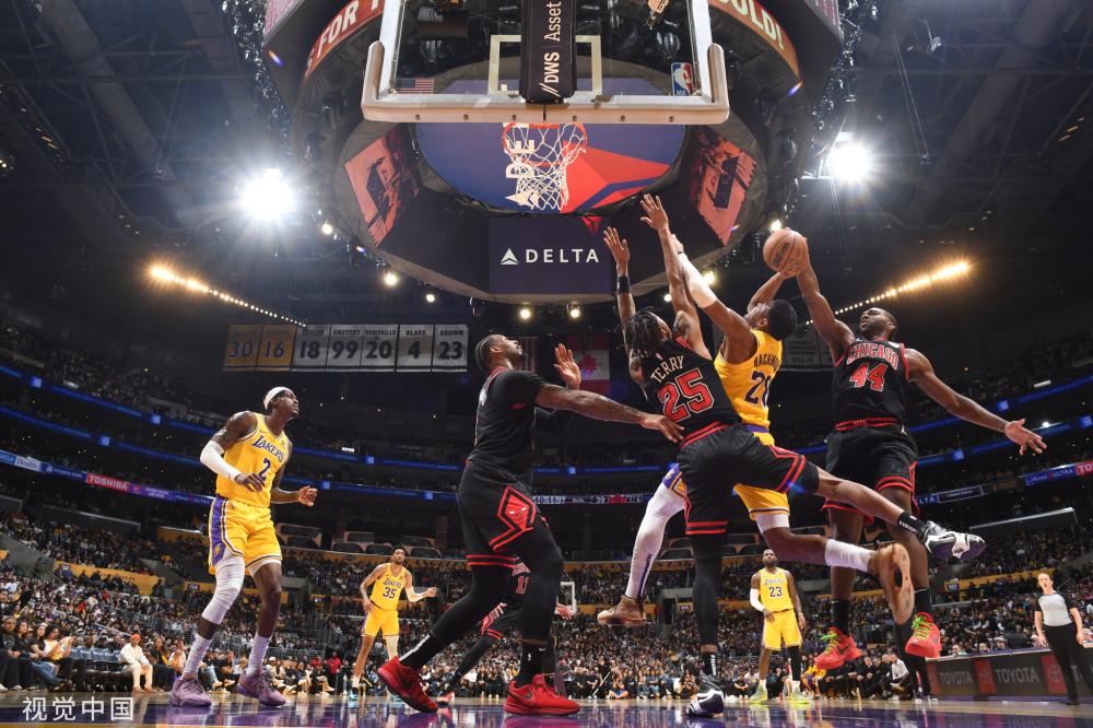 也让外界看 也让外界看